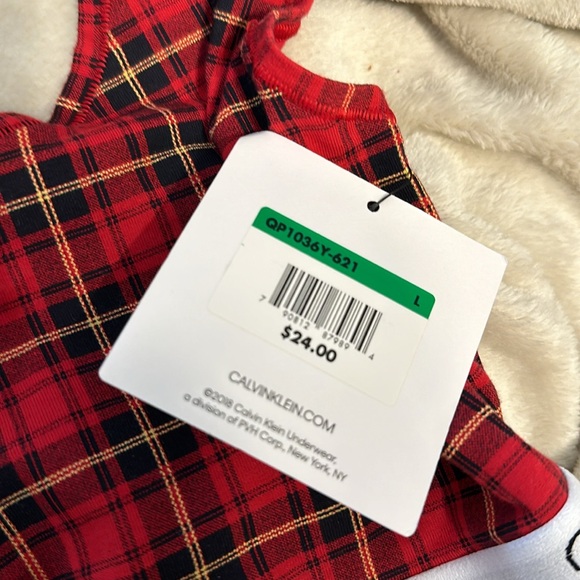 Calvin Klein unlined bralette - Picture 5 of 5